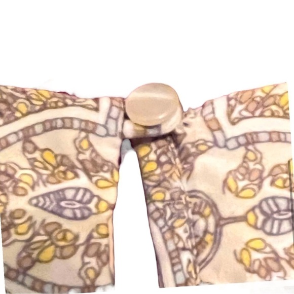 Adrienne Vittadini Silky Smooth Paisley Blouse - Picture 5 of 8